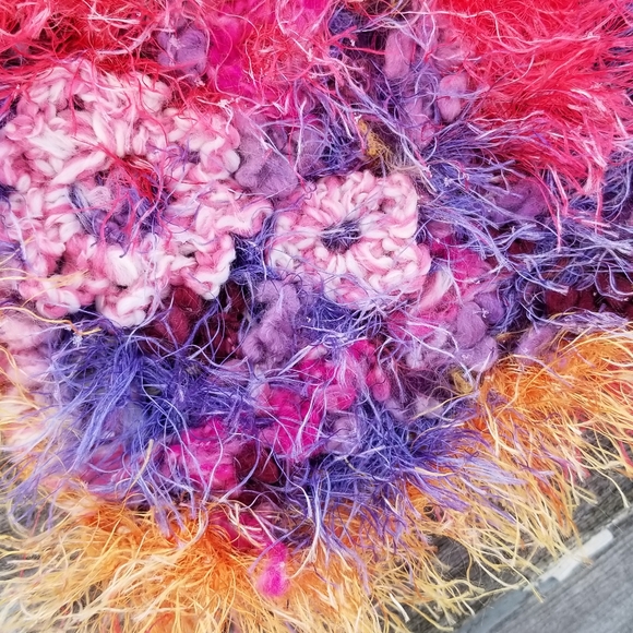 Handmade Art Crochet Purse Vintage Tie - Picture 2 of 4